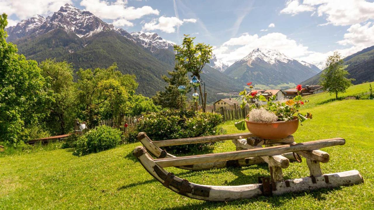 Stubaier Bauern Appartement Telfes im Stubai Exterior foto